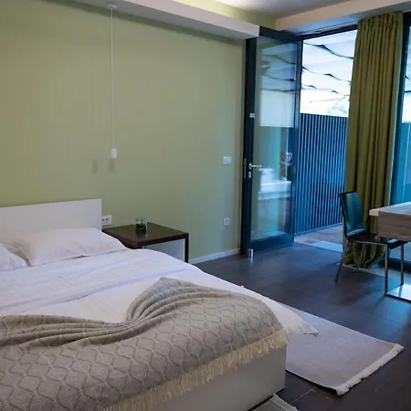 Hana - * 卢布尔雅那