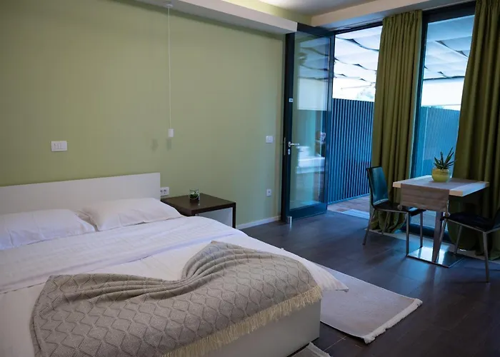 Hana - * ليوبليانا